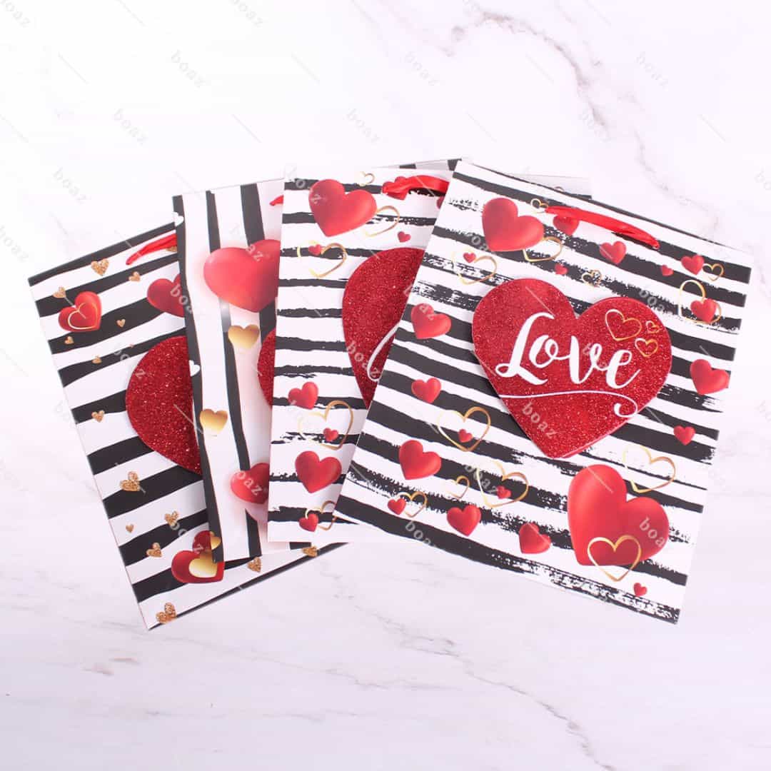BOLSA REGALO LOVE NEGRA M X12
