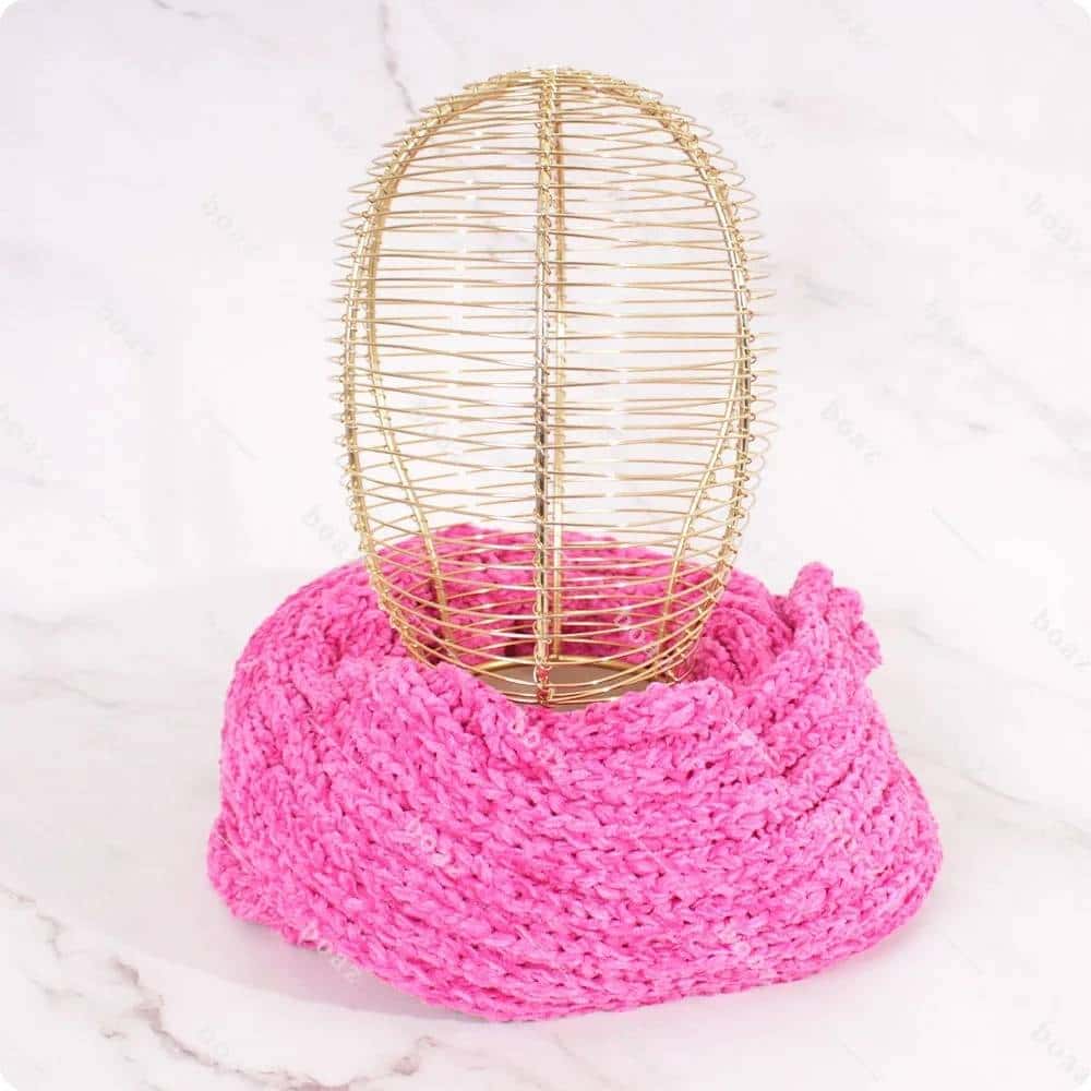 Cuello chenilla fucsia