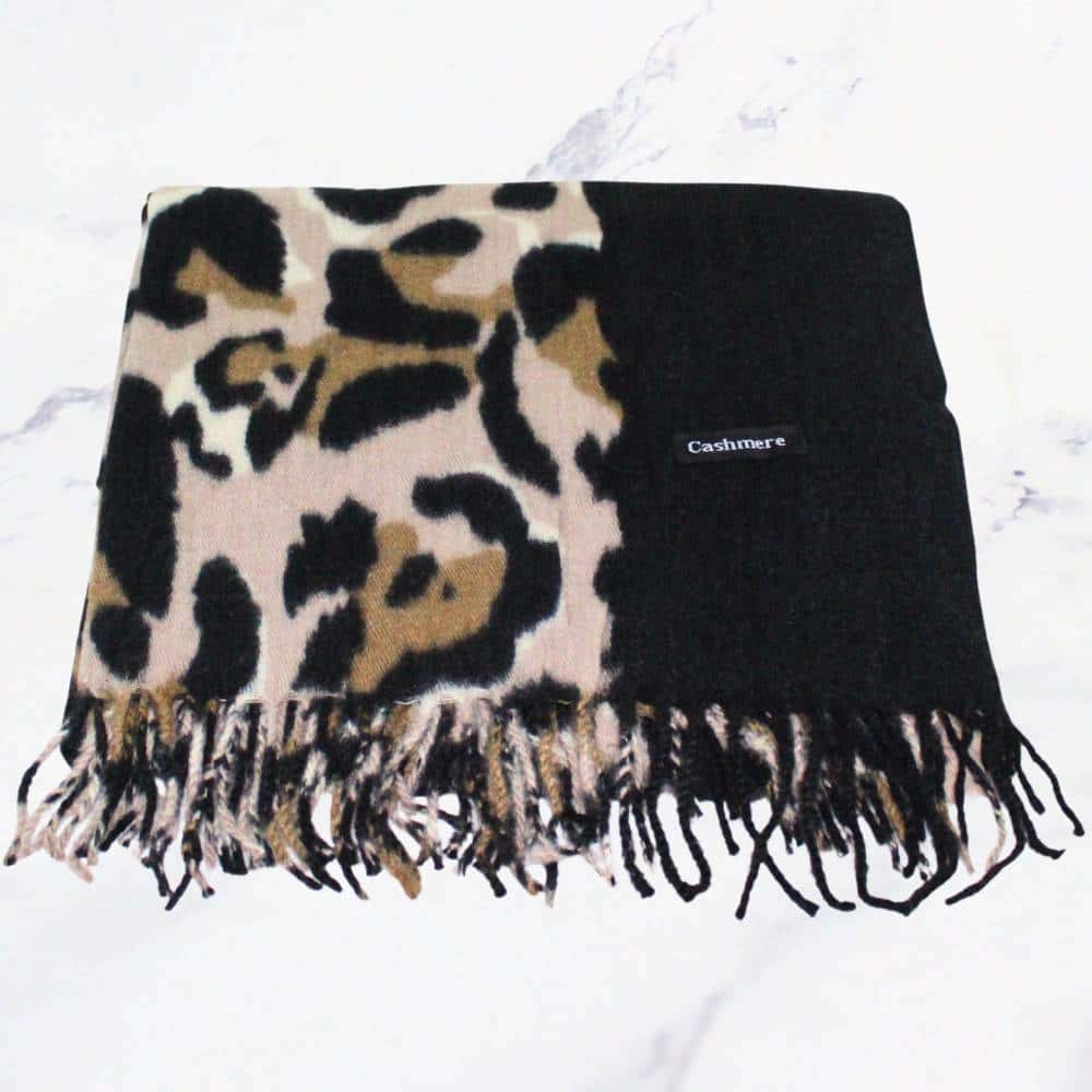 Cashmere animal print negro x1