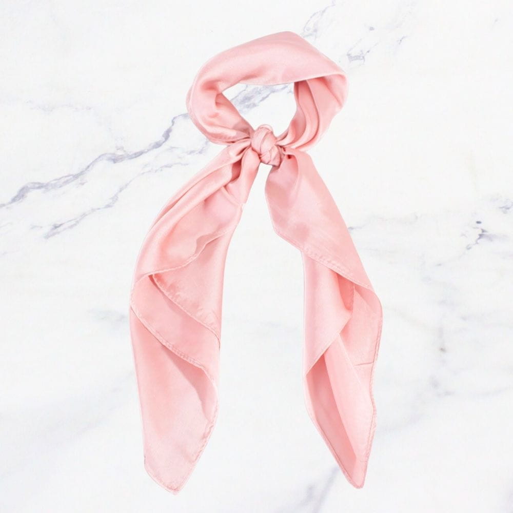 PAÑUELO 70X70 ROSA X1