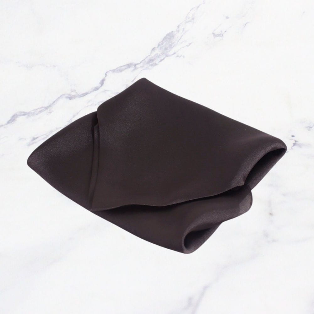 PAÑUELO 70X70 NEGRO X1