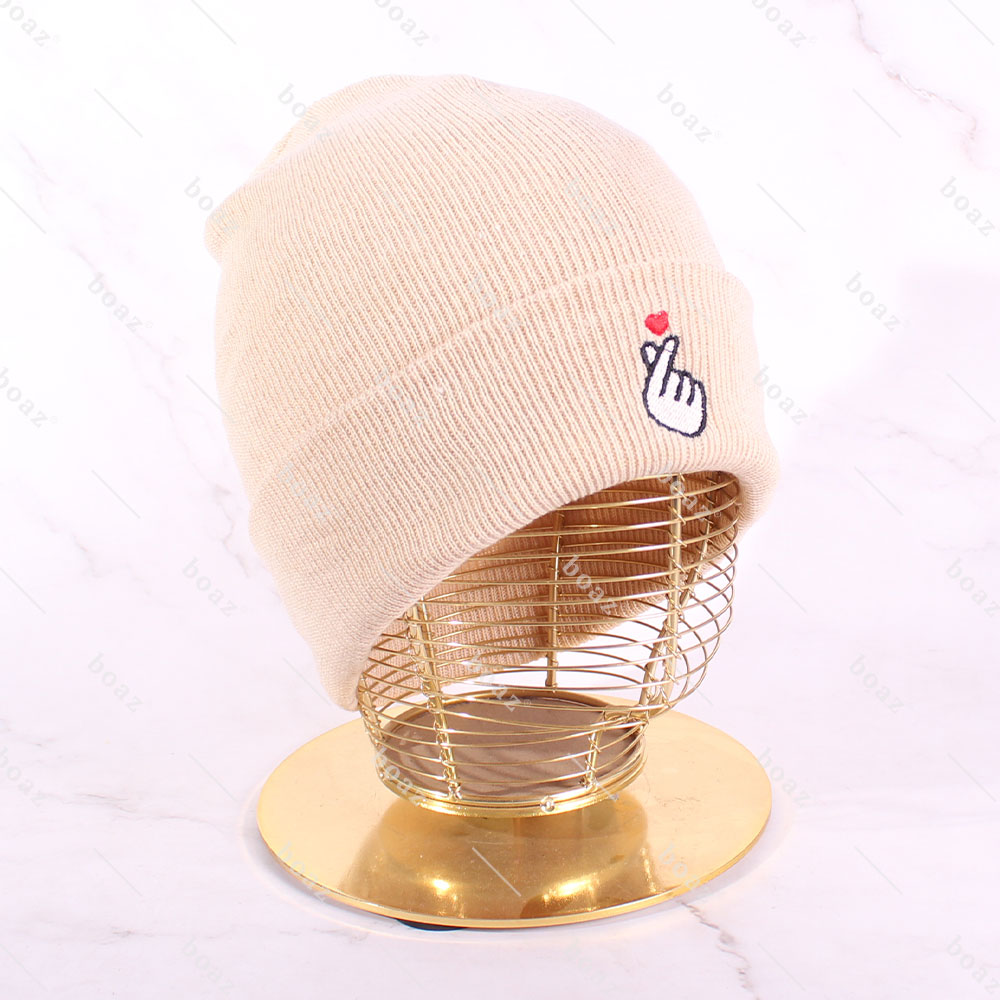 GORRO KR CORAZON BEIGE (unidad)