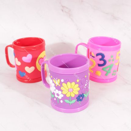 TAZA ESCOLAR NIÑA (docena x 9.000$)