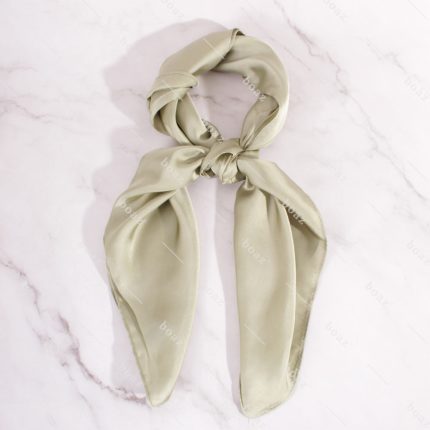 PAÑUELO 70X70 OLIVA X1