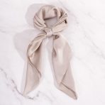 PAÑUELO 70X70 PLATEADOX1