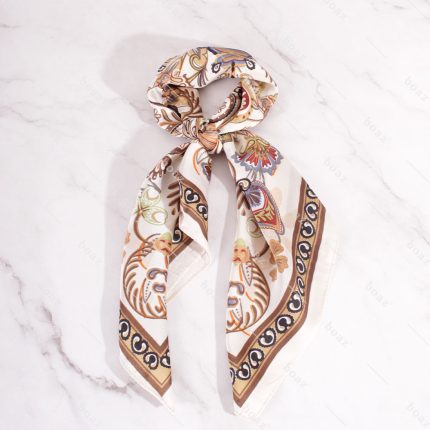 PAÑUELO FLOR CREMA X1